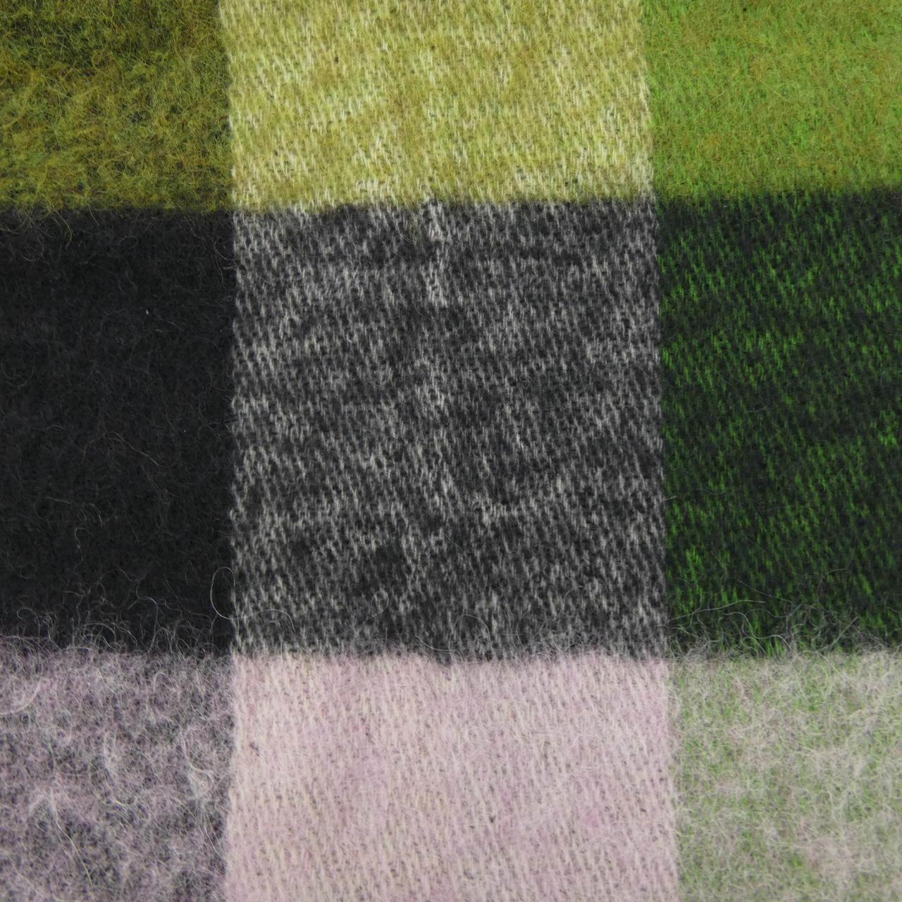 ヘンリックヴィブスコフ HENRIK VIBSKOV MUFFLER