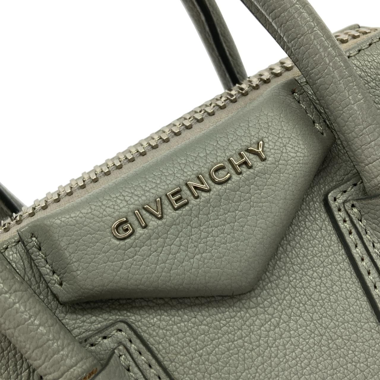 GIVENCHY Antigona 手袋
