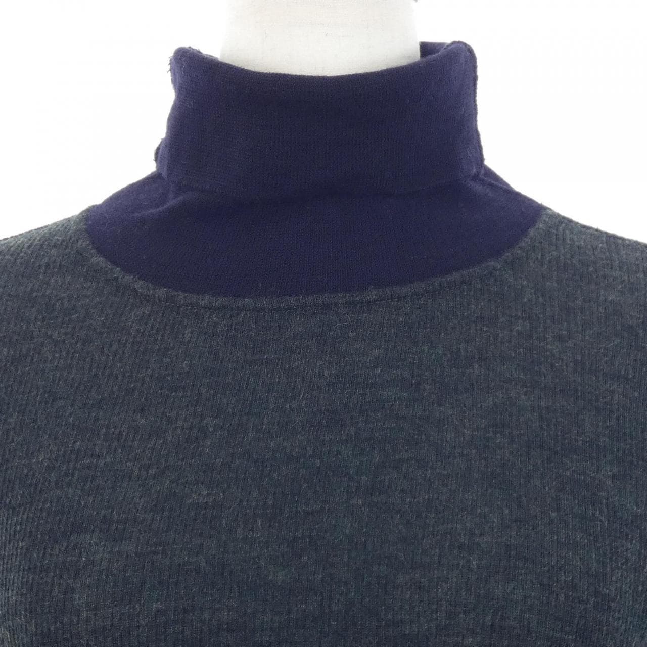 トムブラウン THOM BROWNE FJT268A ニット