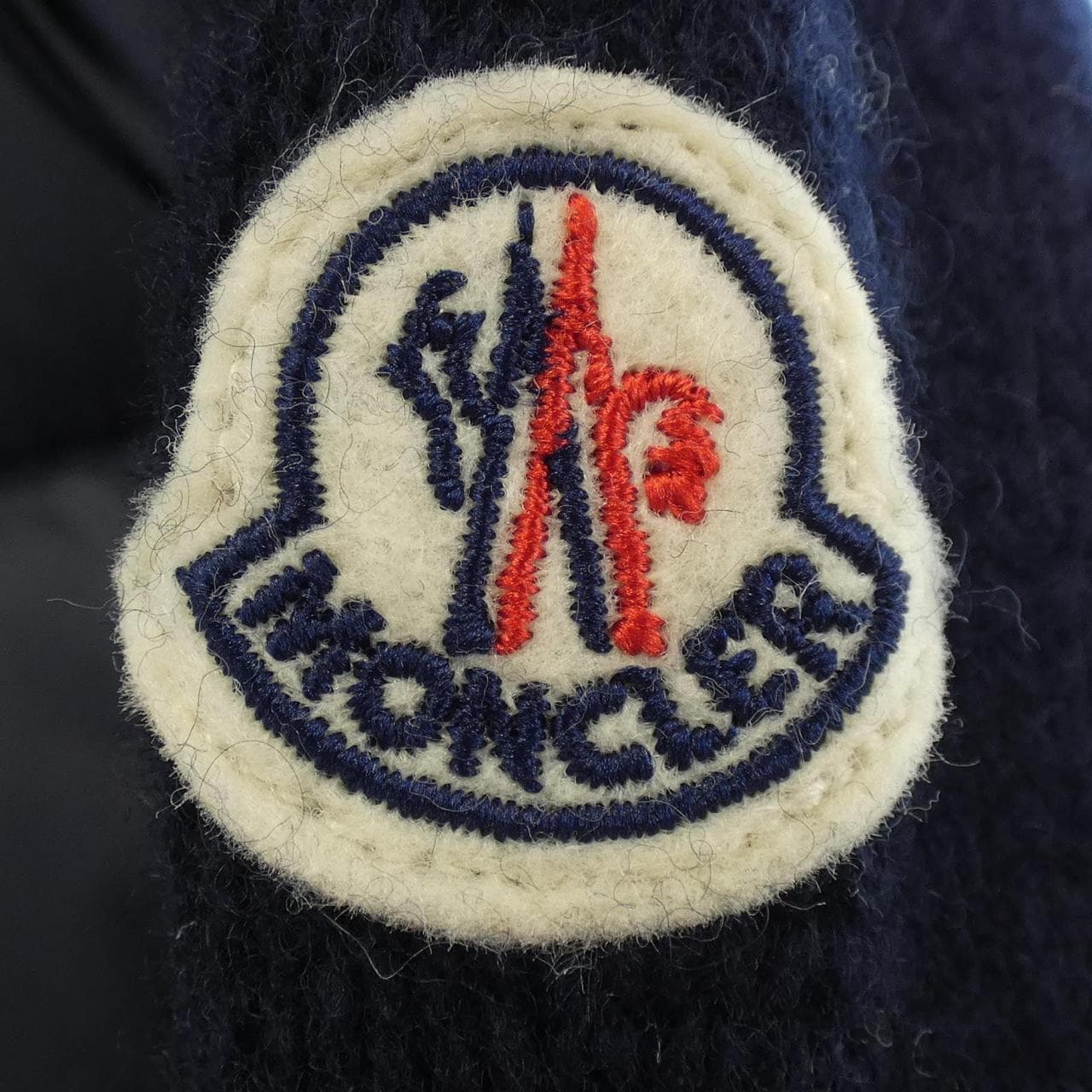 モンクレール MONCLER ダウンジャケット