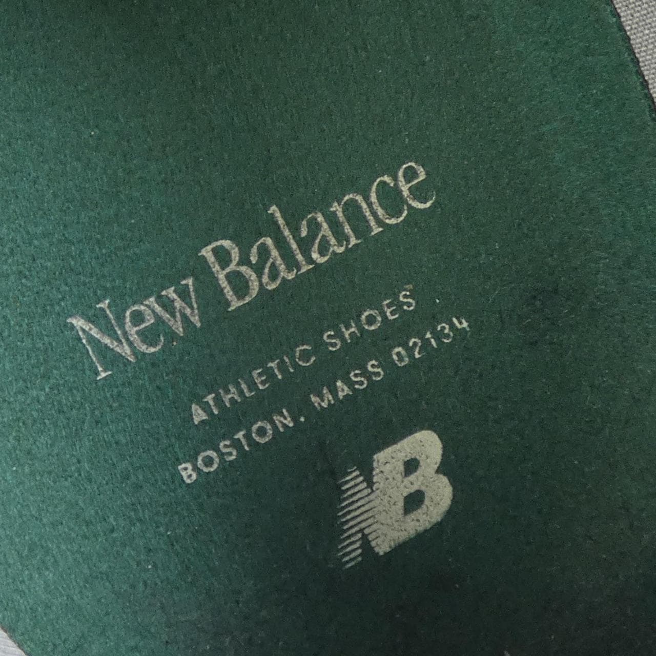 ニューバランス NEW BALANCE スニーカー