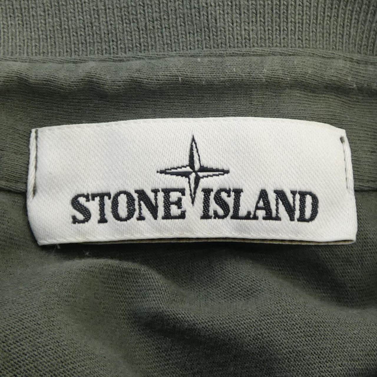 ストーンアイランド STONE ISLAND ポロシャツ