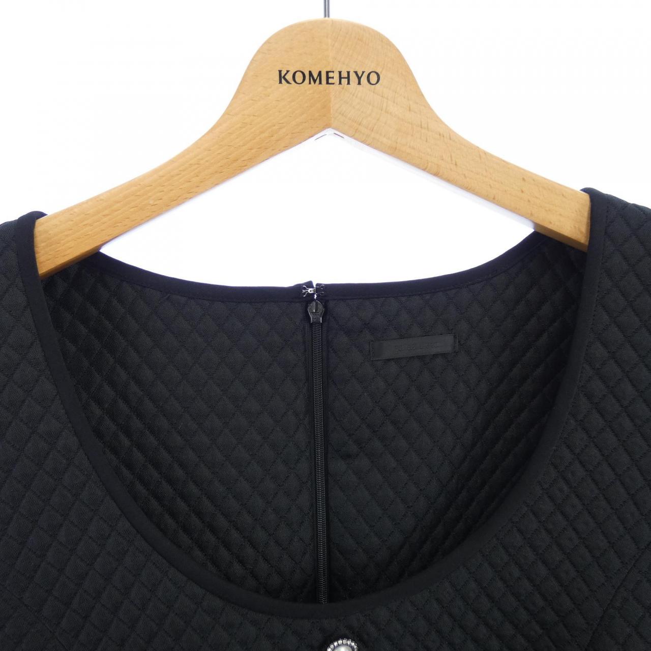 トゥービーシック TO BE CHIC ワンピース