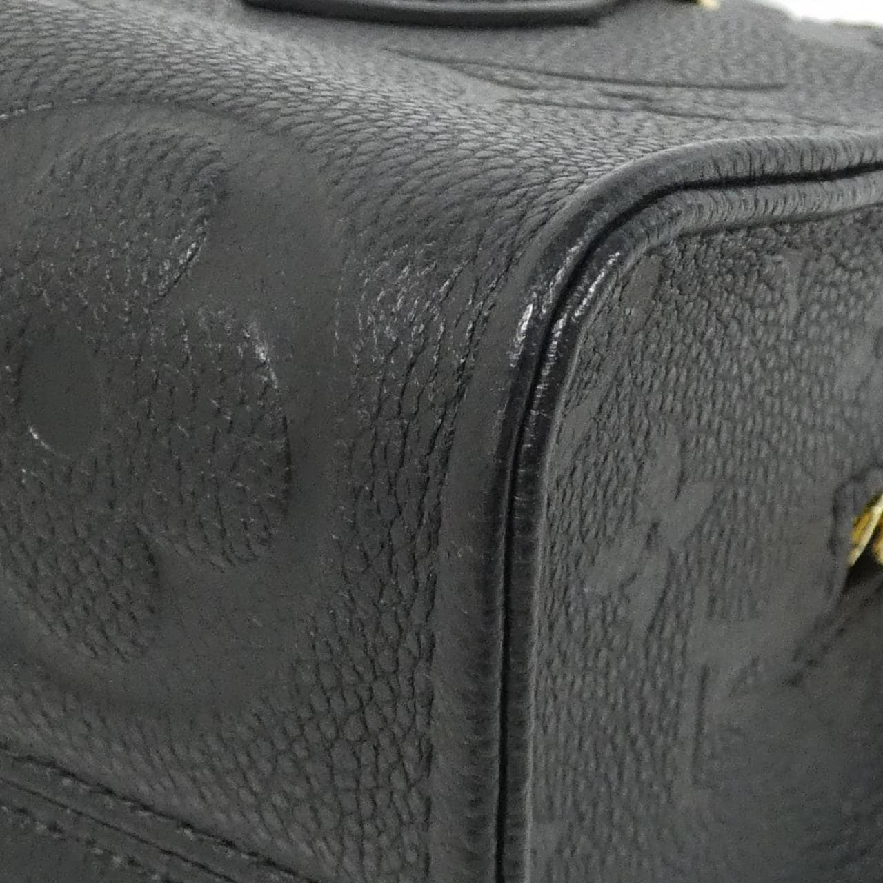 ルイヴィトン モノグラム アンプラント オンザゴーEW M23640 バッグ