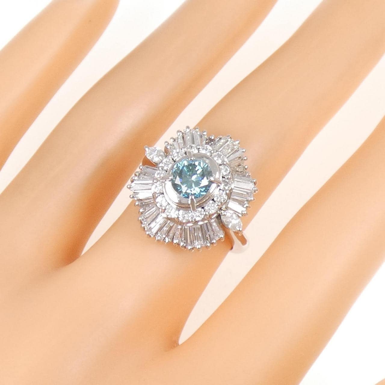 PT900 ダイヤモンド リング 0.805CT
