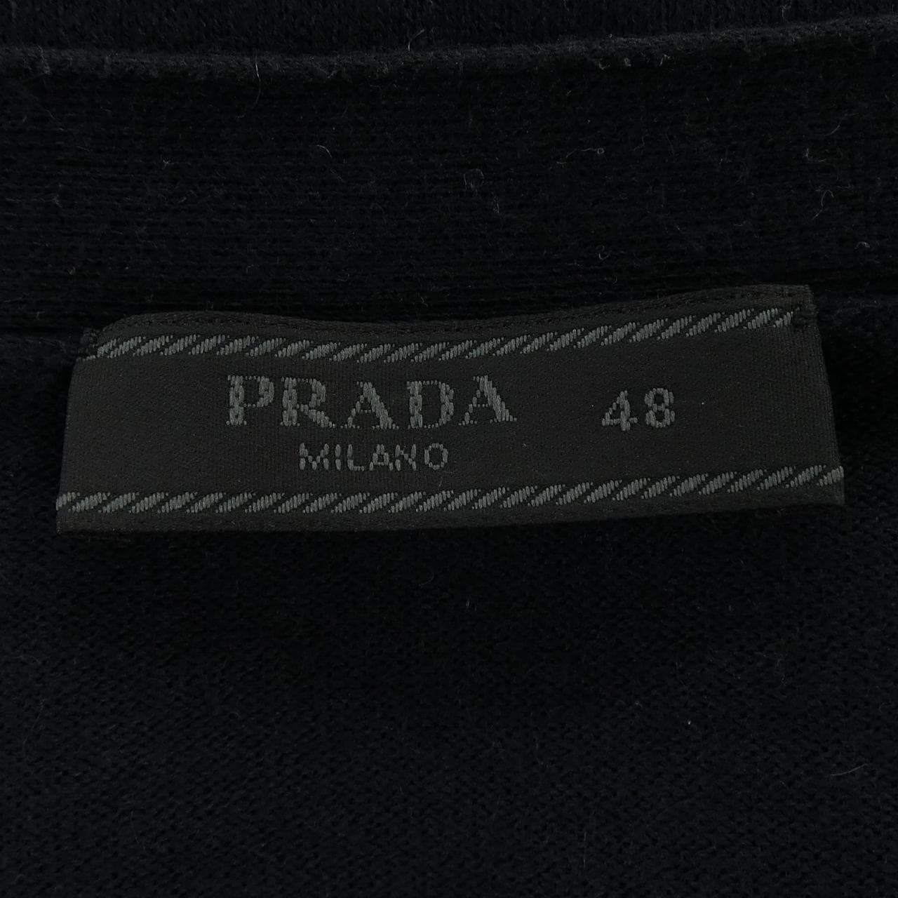 プラダ PRADA SMC497 R132 5U9 カーディガン