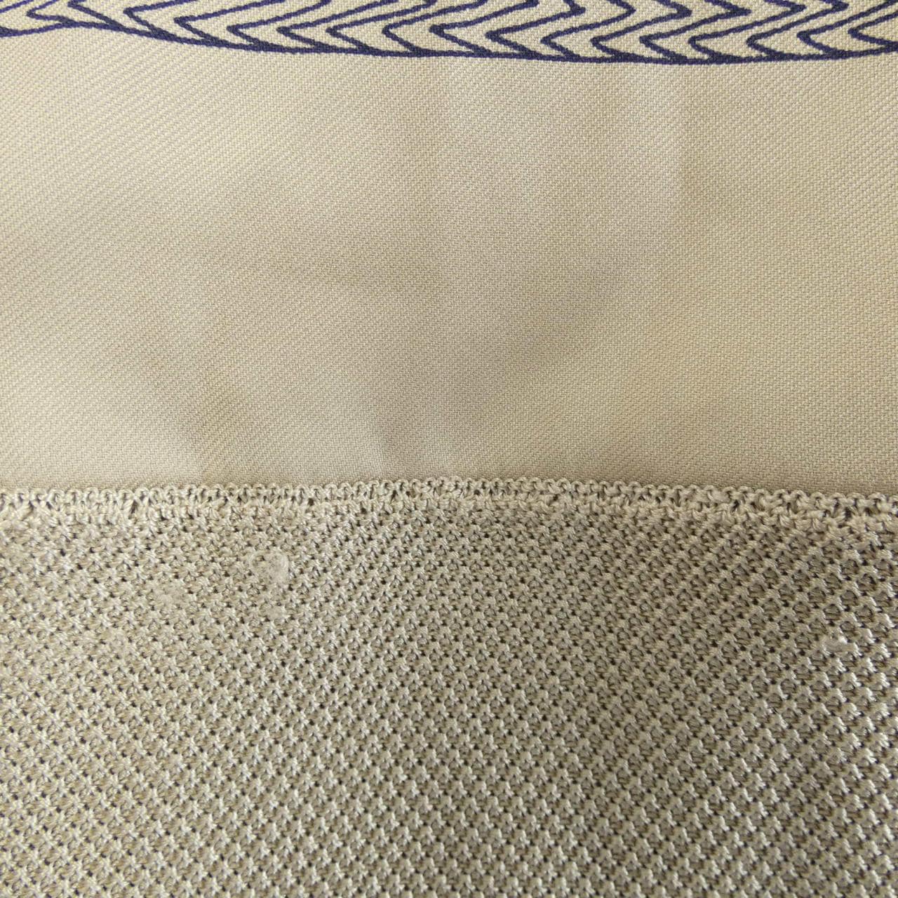 エルメス HERMES トップス