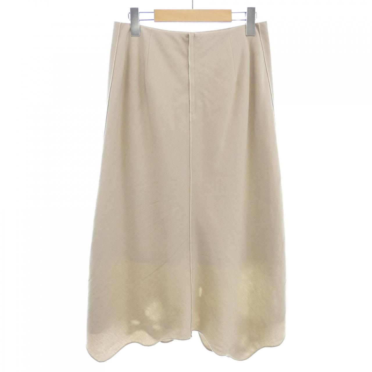 ADORE skirt