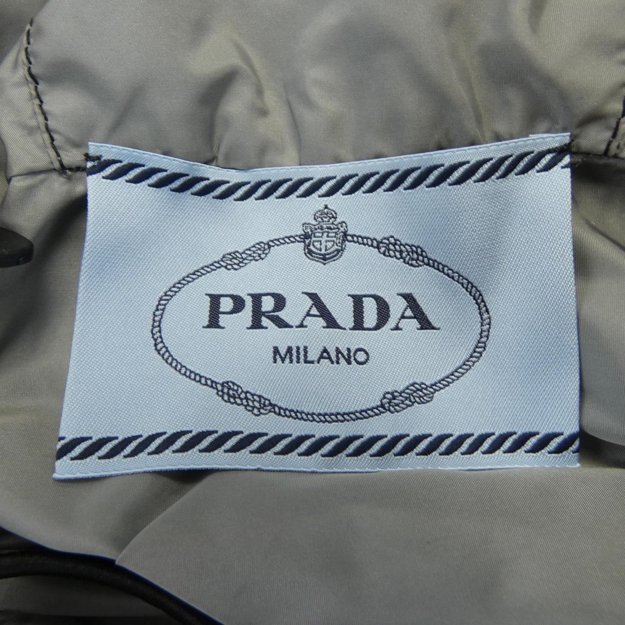 プラダ PRADA ポンチョ
