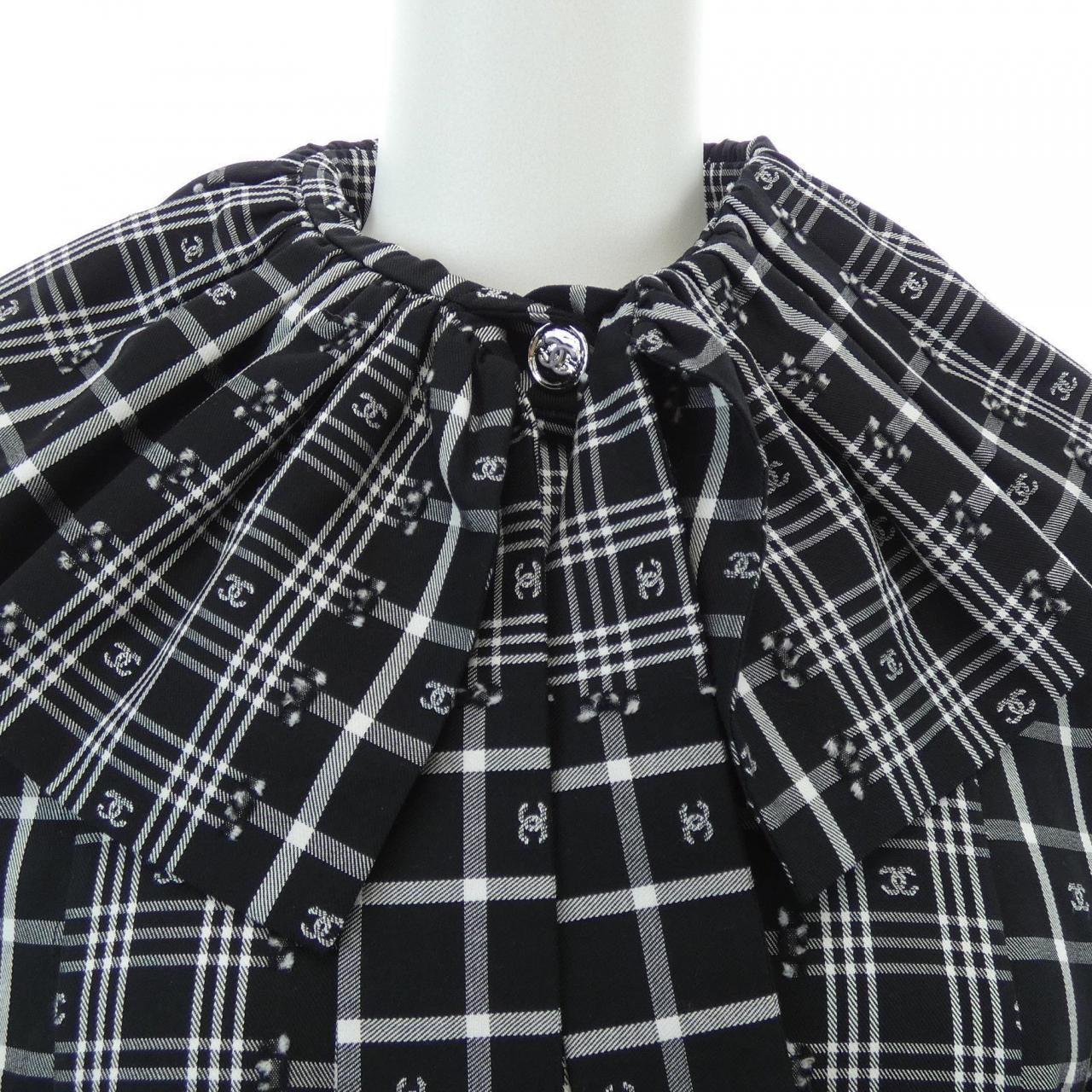 シャネル CHANEL METIERS D'ART LOOK34 P75263V66958 23A シャツ