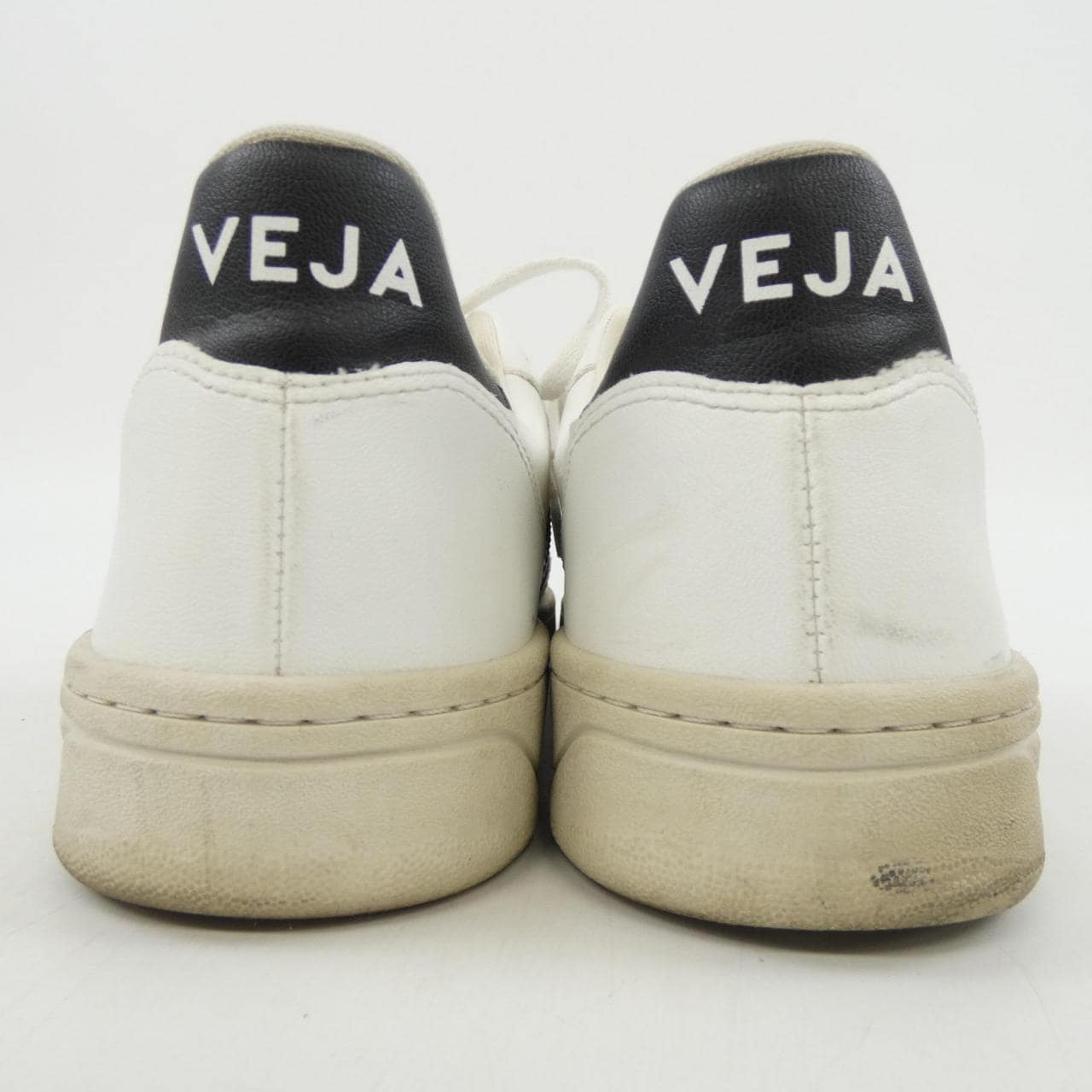 ヴェジャ VEJA スニーカー