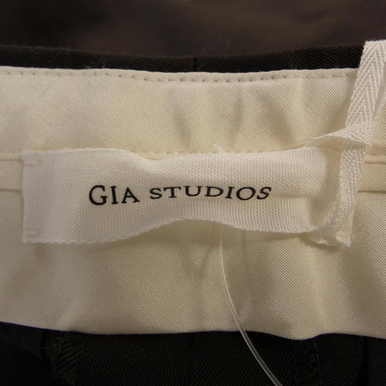GIA STUDIOS 32GS02TROUSERS10 パンツ