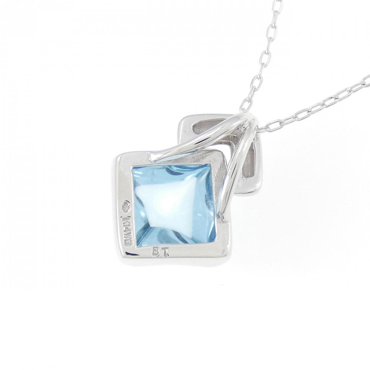 K14WG/K18WG Blue Topaz Necklace