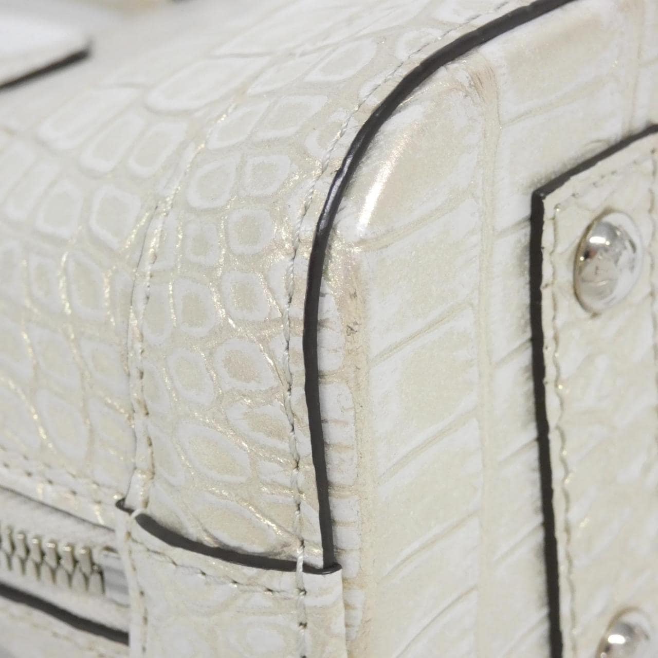 ルイヴィトン エキゾチック レザー アルマBB バッグ