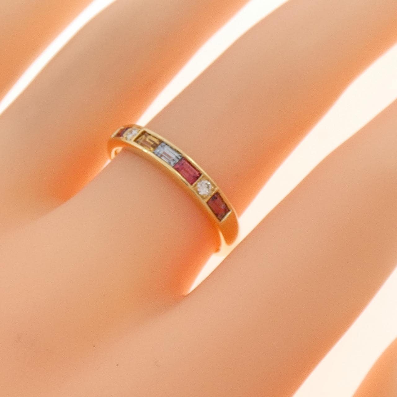 18KYG サファイヤ リング 0.54CT