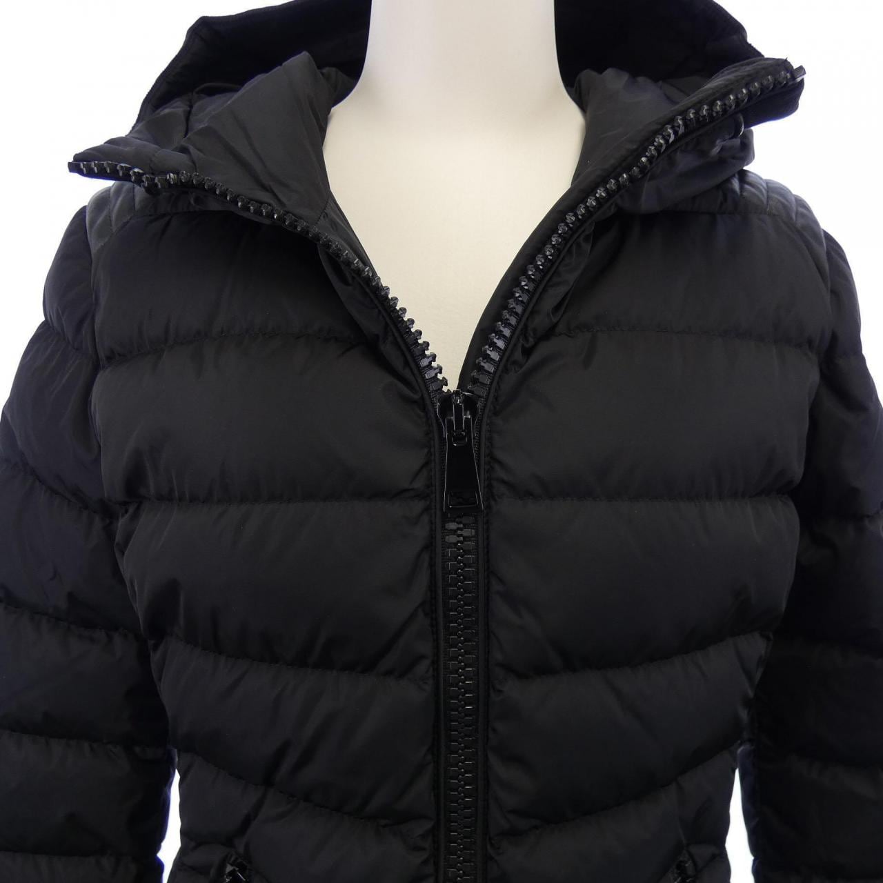 モンクレール MONCLER TALEVE ダウンコート