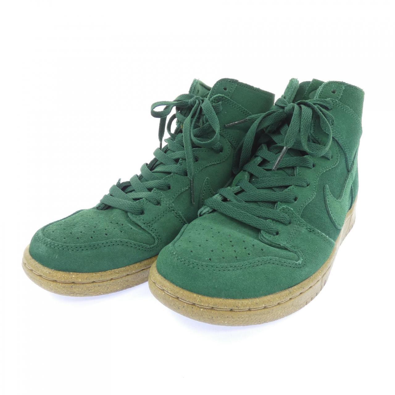 ナイキ NIKE スニーカー
