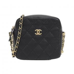 CHANEL shoulder bag