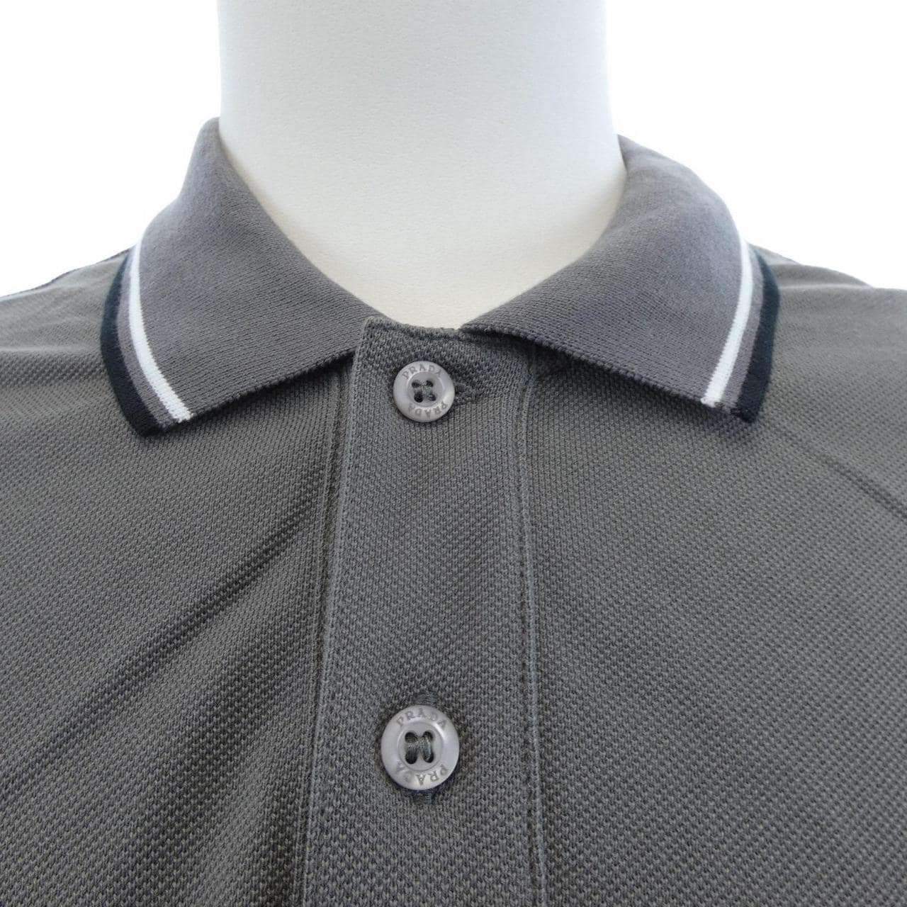 プラダ PRADA SJN256 R192 322 ポロシャツ