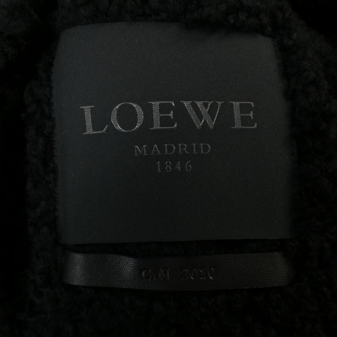 罗埃贝LOEWE羊皮大衣