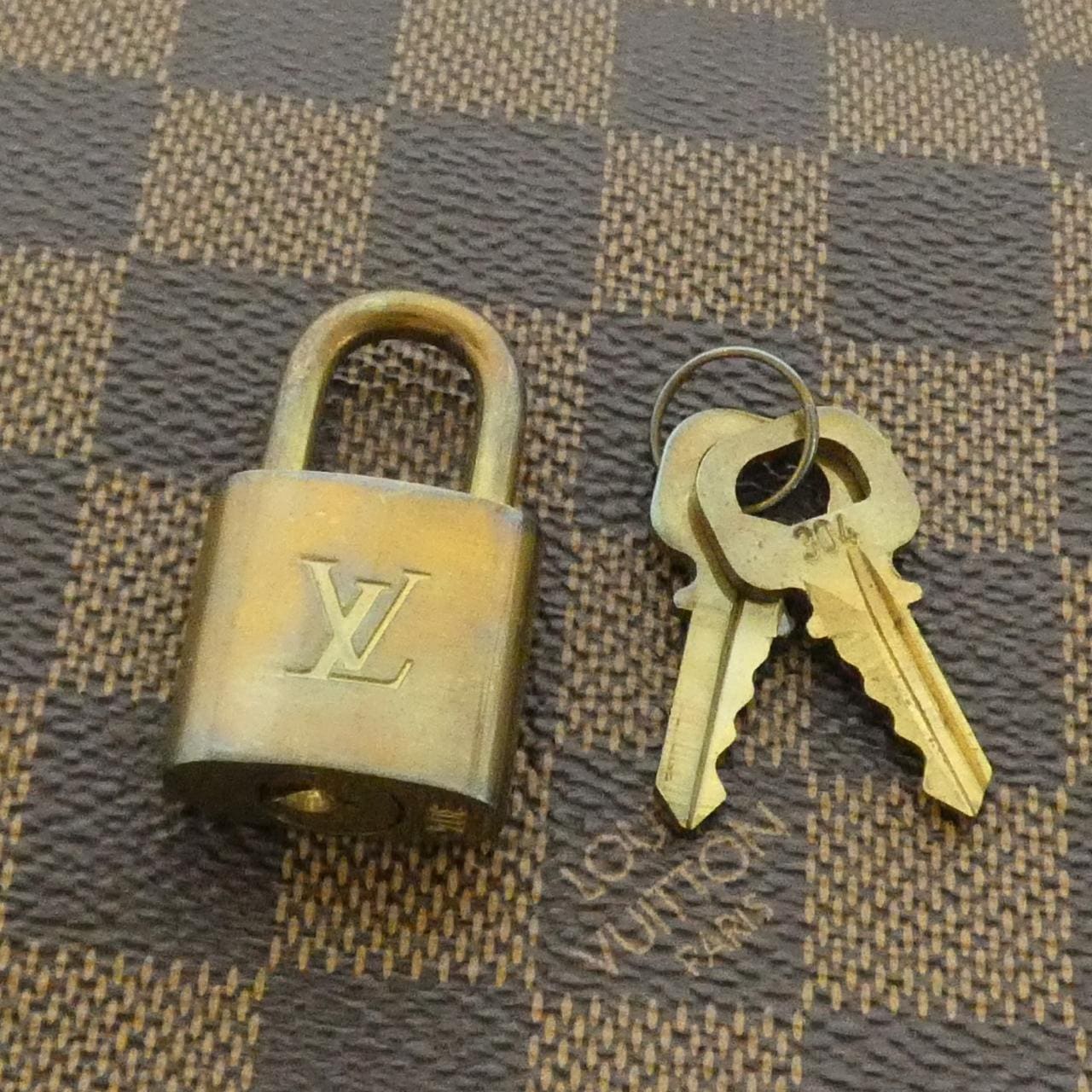 ルイヴィトン ダミエ チェルシー N51119 ショルダーバッグ