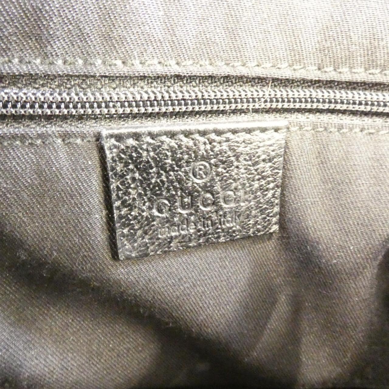 グッチ 130736 F4DYG ショルダーバッグ