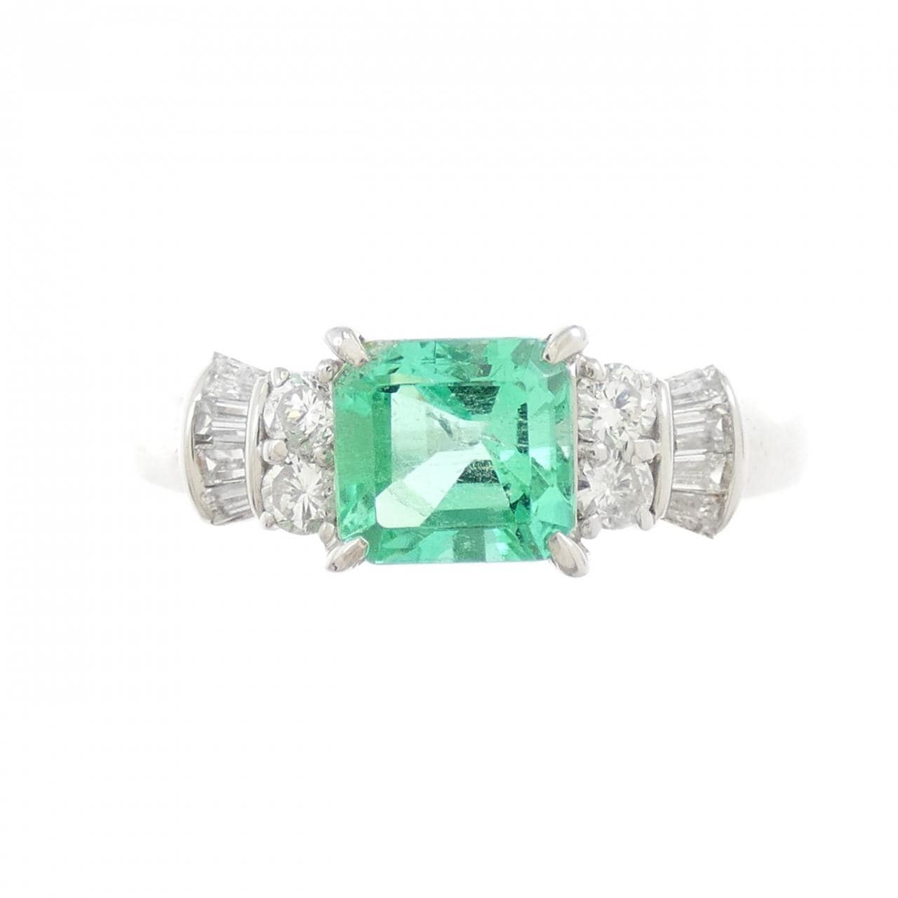 PT900 エメラルド リング 0.79CT
