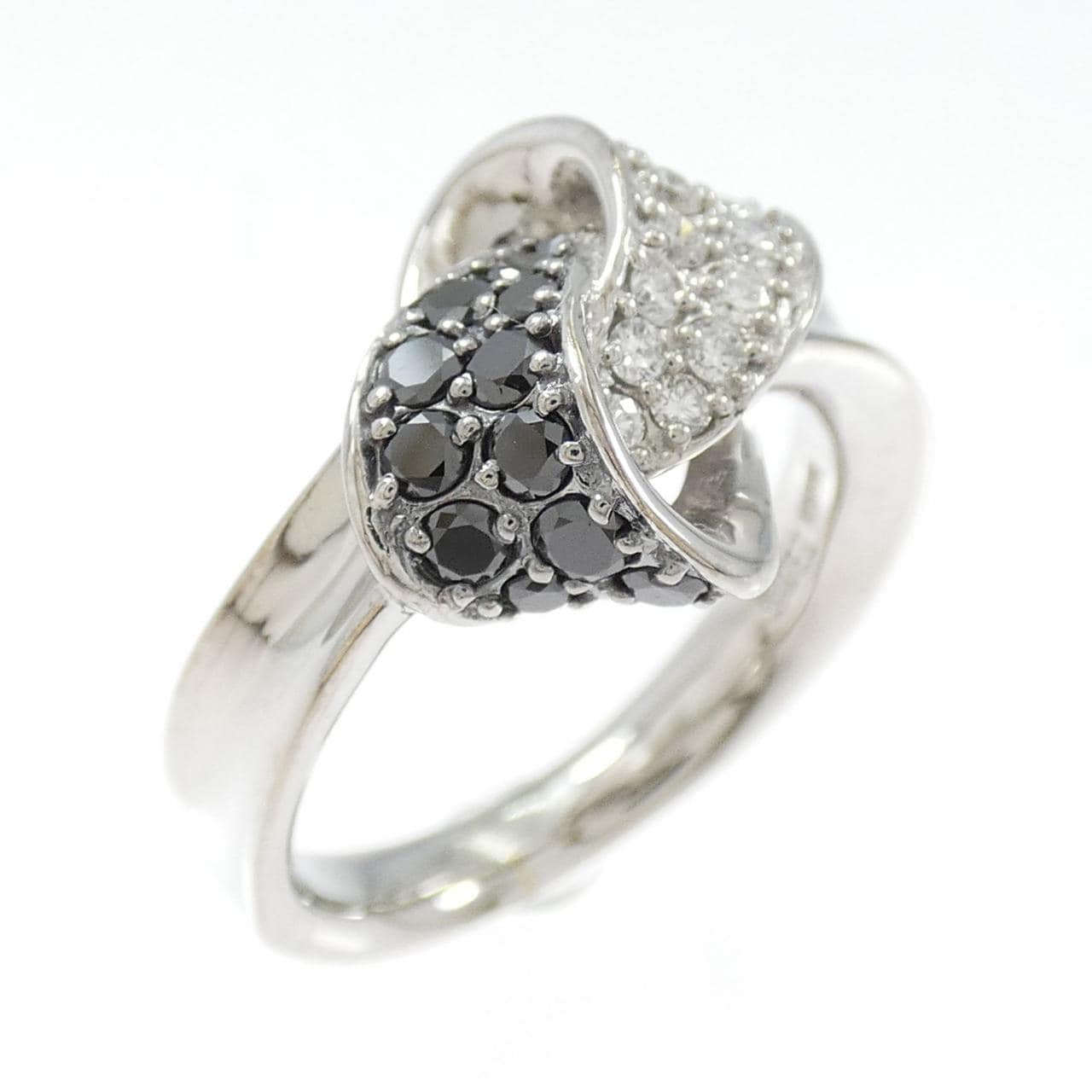 K18WG ダイヤモンド リング 0.59CT