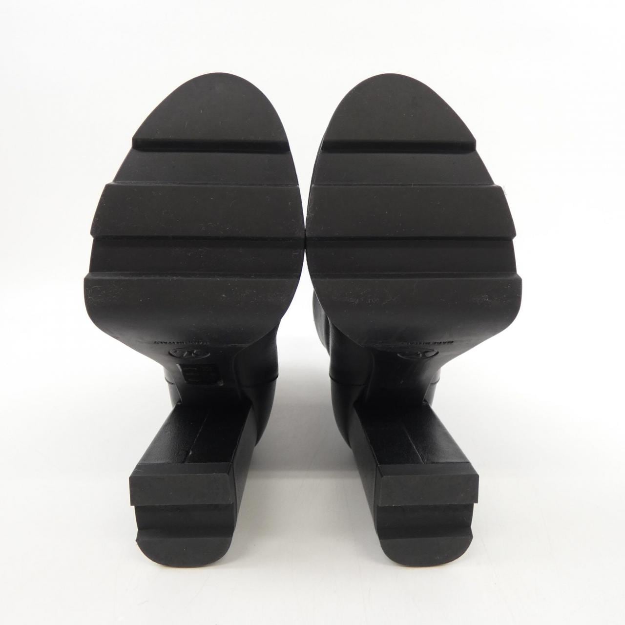 ルイヴィトン LOUIS VUITTON LVボブールライン ブーツ