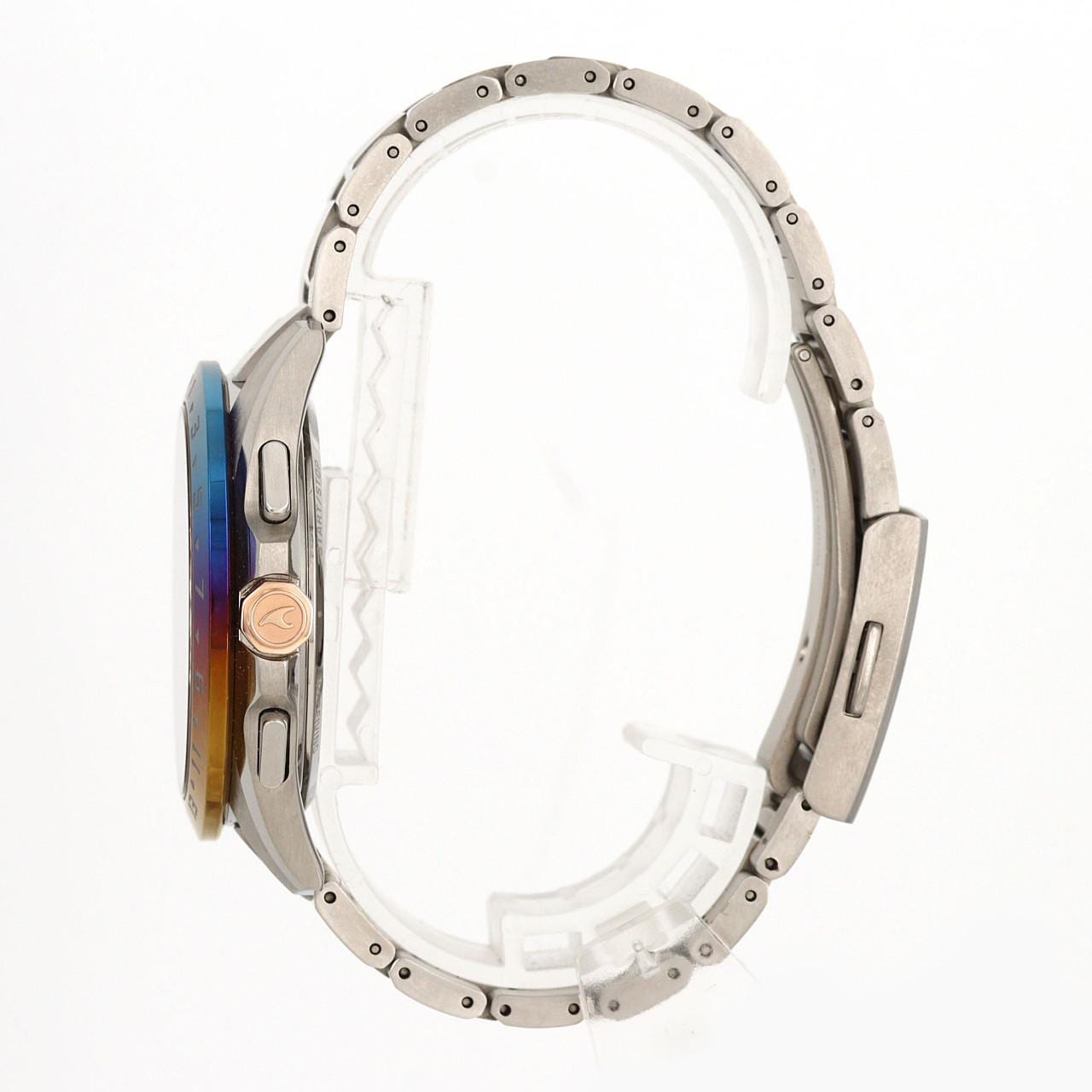 カシオ オシアナス･15th Anniversary OCW-T3000C-2AJF TI ソーラークォーツ