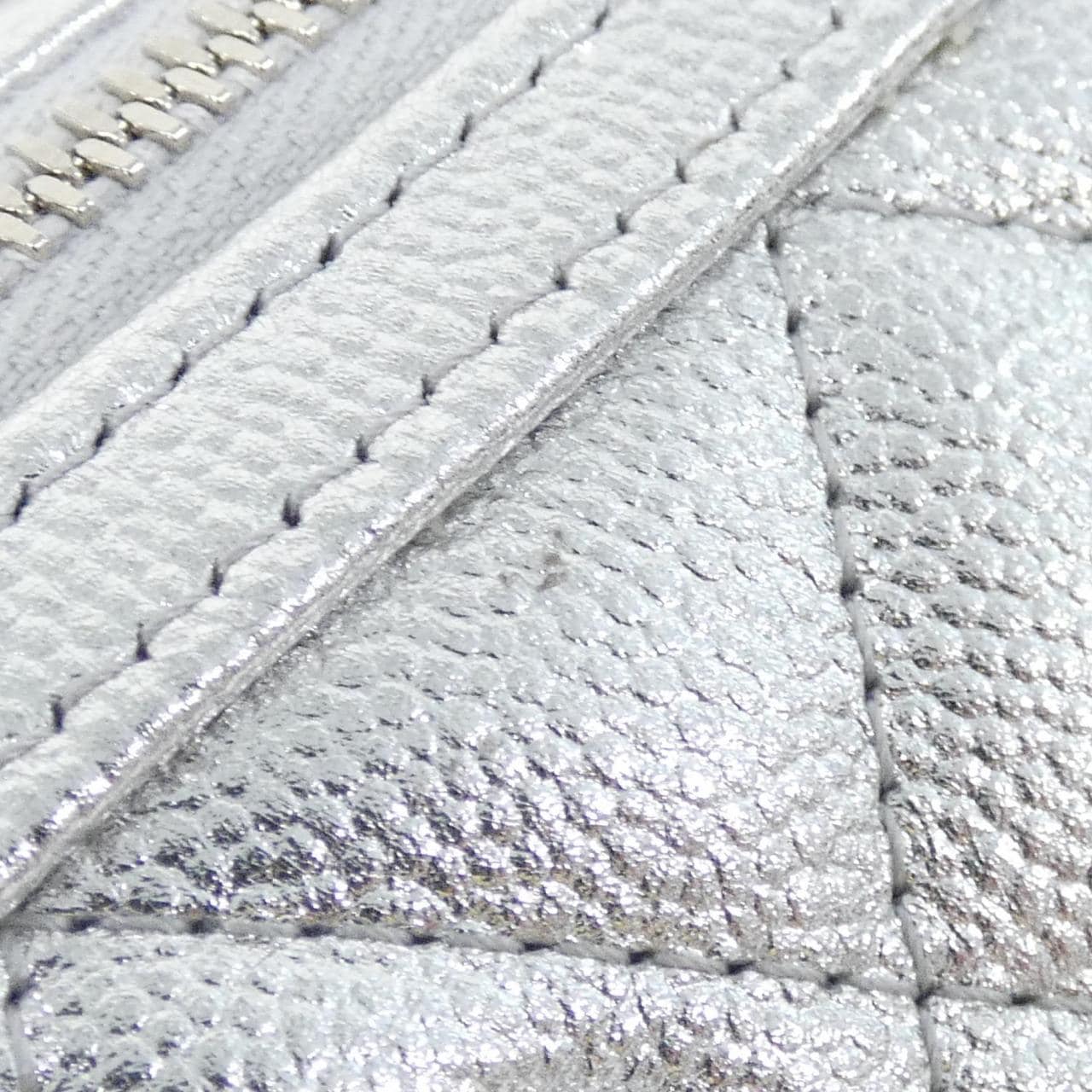 【未使用品】シャネル タイムレスクラシック ライン AP4474 バッグ