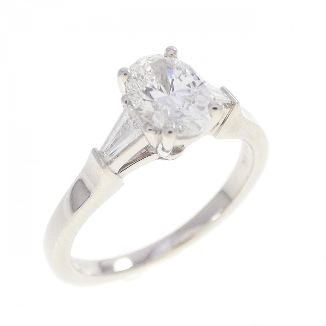 グラフ プロミス リング 0.54CT F VVS2 オーバルカット
