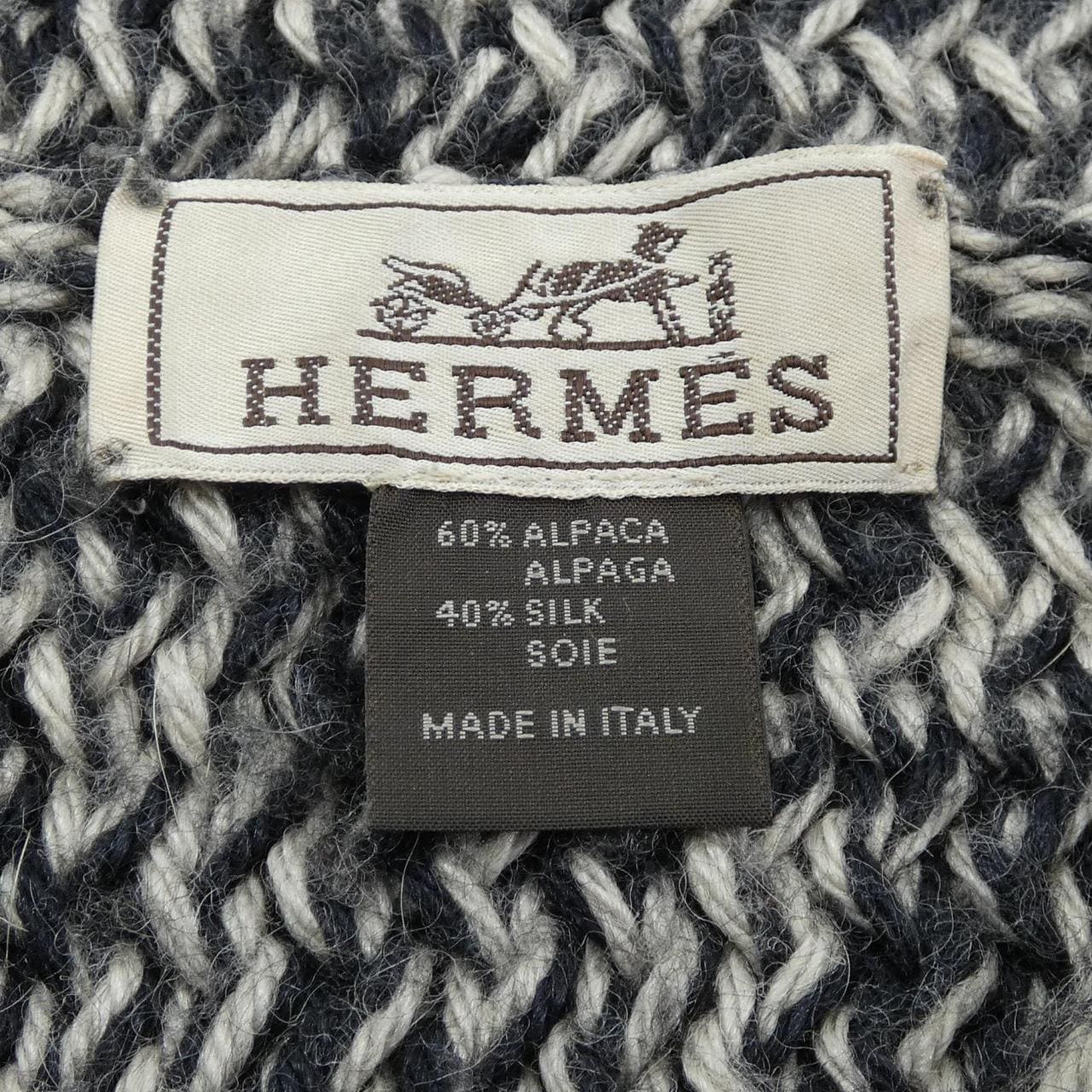 HERMES MUFFLER