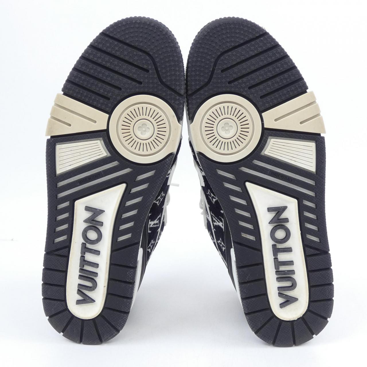 ルイヴィトン LOUIS VUITTON LVトレイナーライン スニーカー