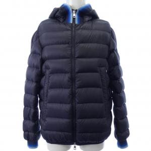 モンクレール MONCLER ダウンジャケット