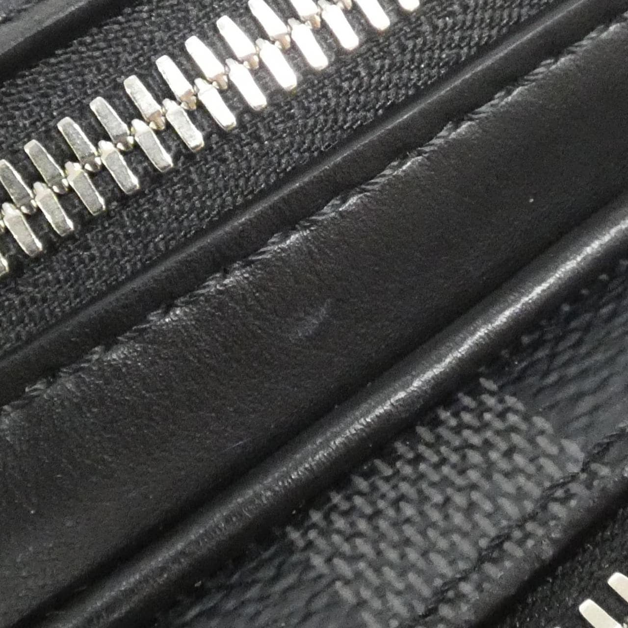 ルイヴィトン ダミエ グラフィット トロカデロ メッセンジャー PM N40087 ショルダーバッグ