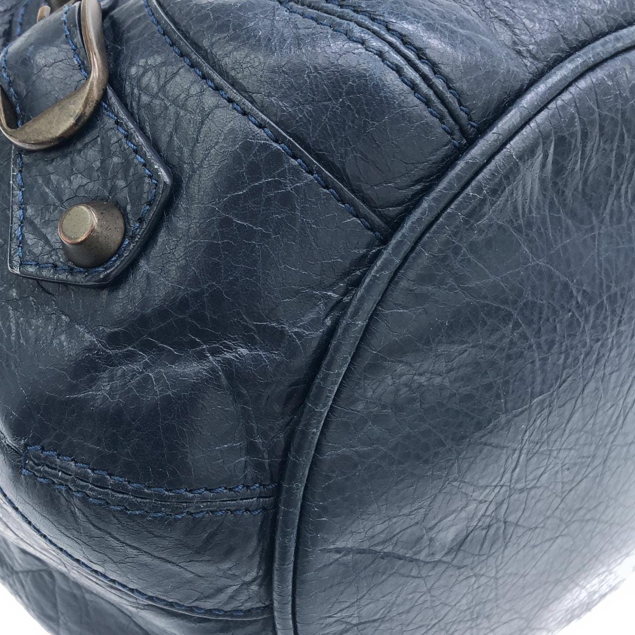 バレンシアガ MINI POMPON 246438 D94JT バッグ