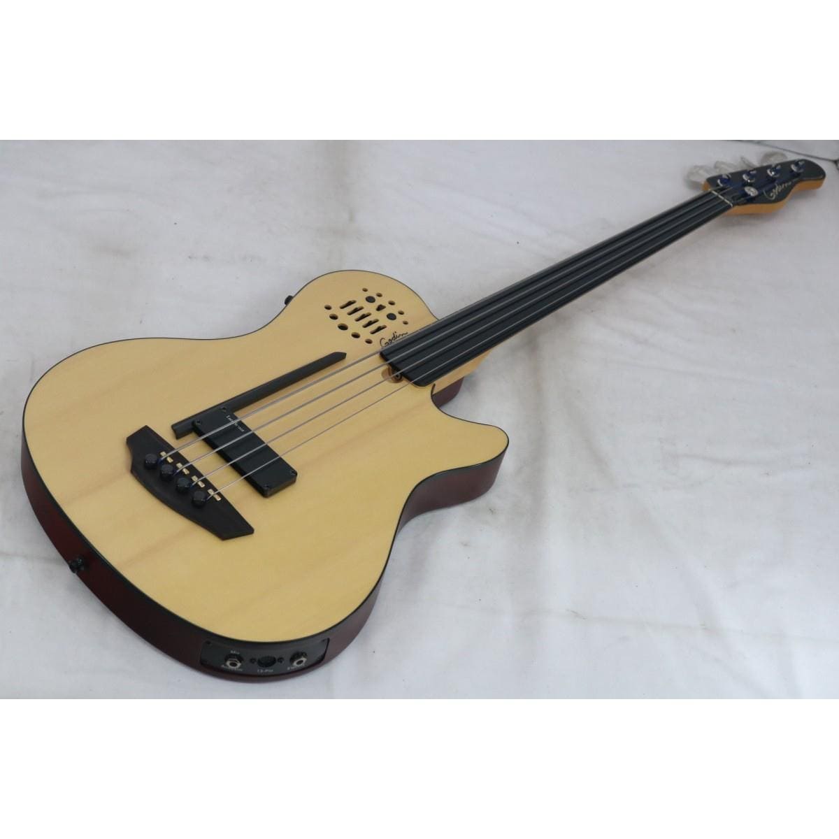 ＧＯＤＩＮ　　Ａ４　ＵＬＴＲＡ　ＦＲＥＴＬＥＳＳ