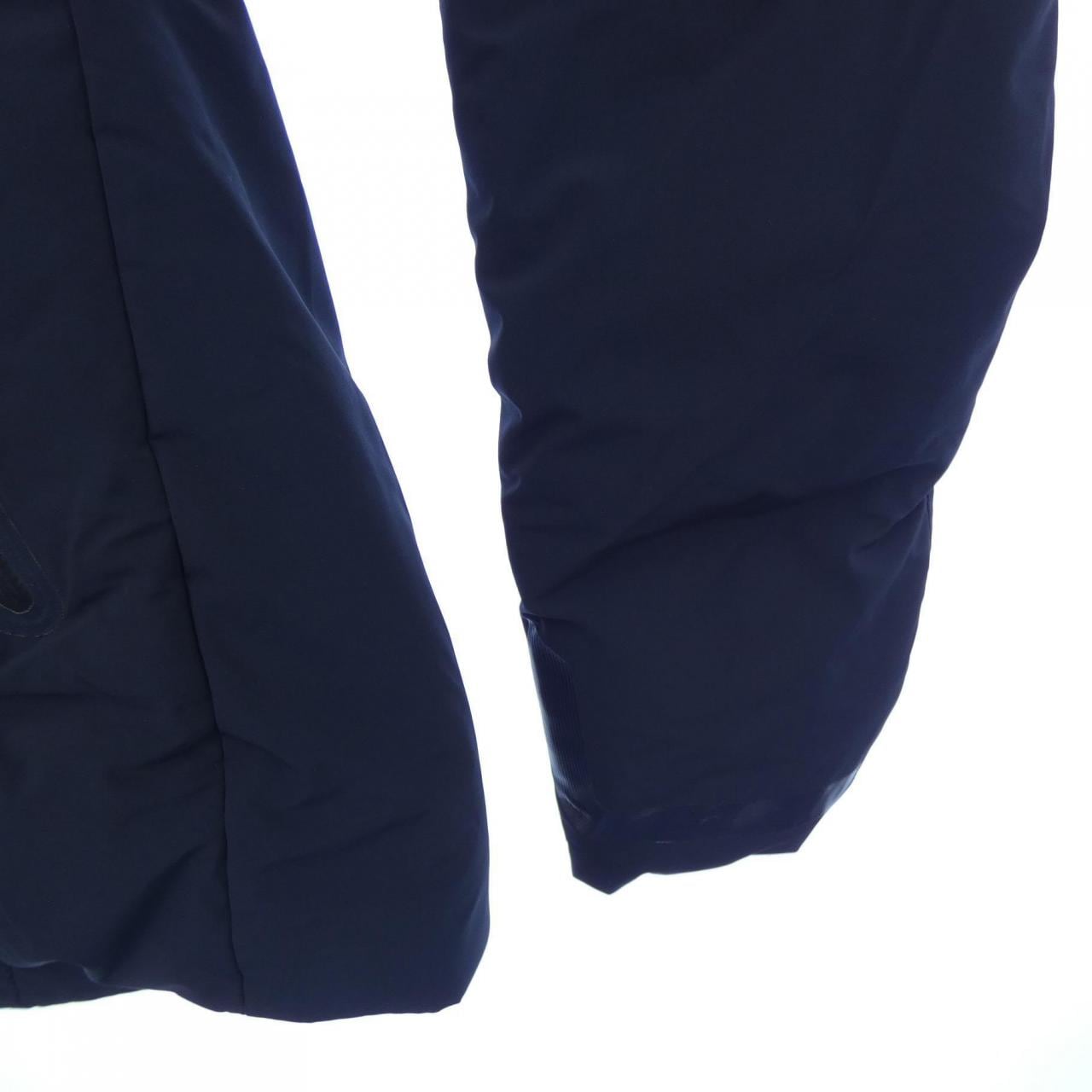 デサント DESCENTE ダウンジャケット