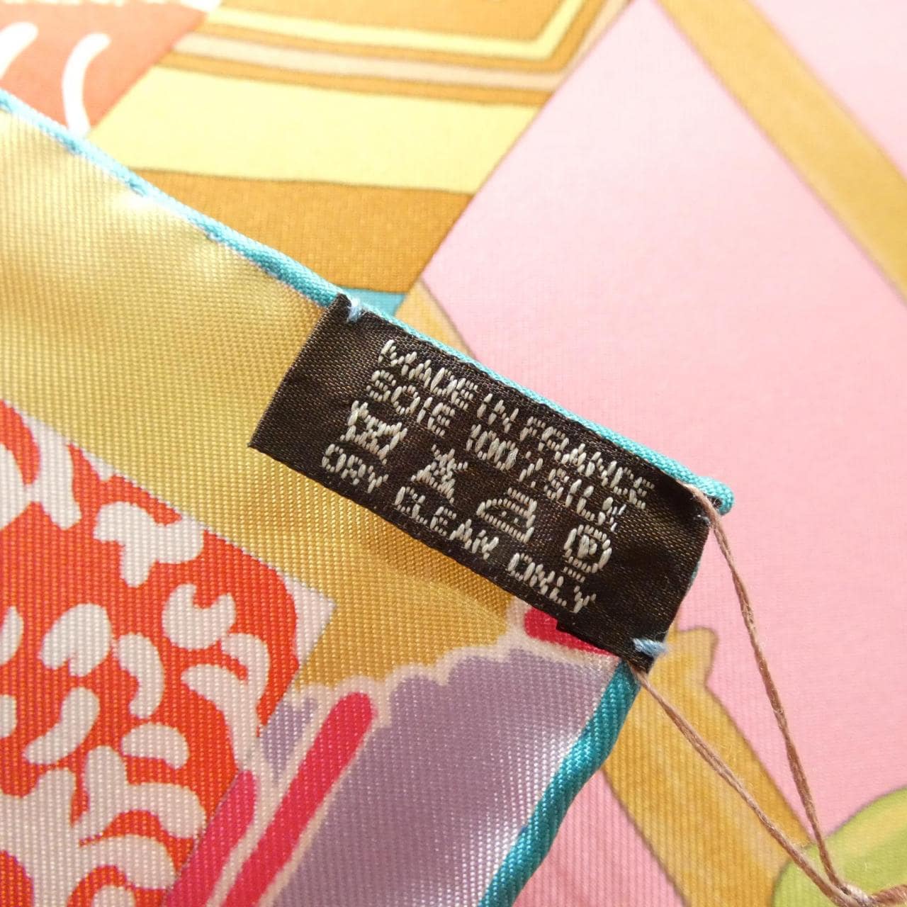 エルメス EX-LIBRIS EN KIMONOS カレ 002630S スカーフ