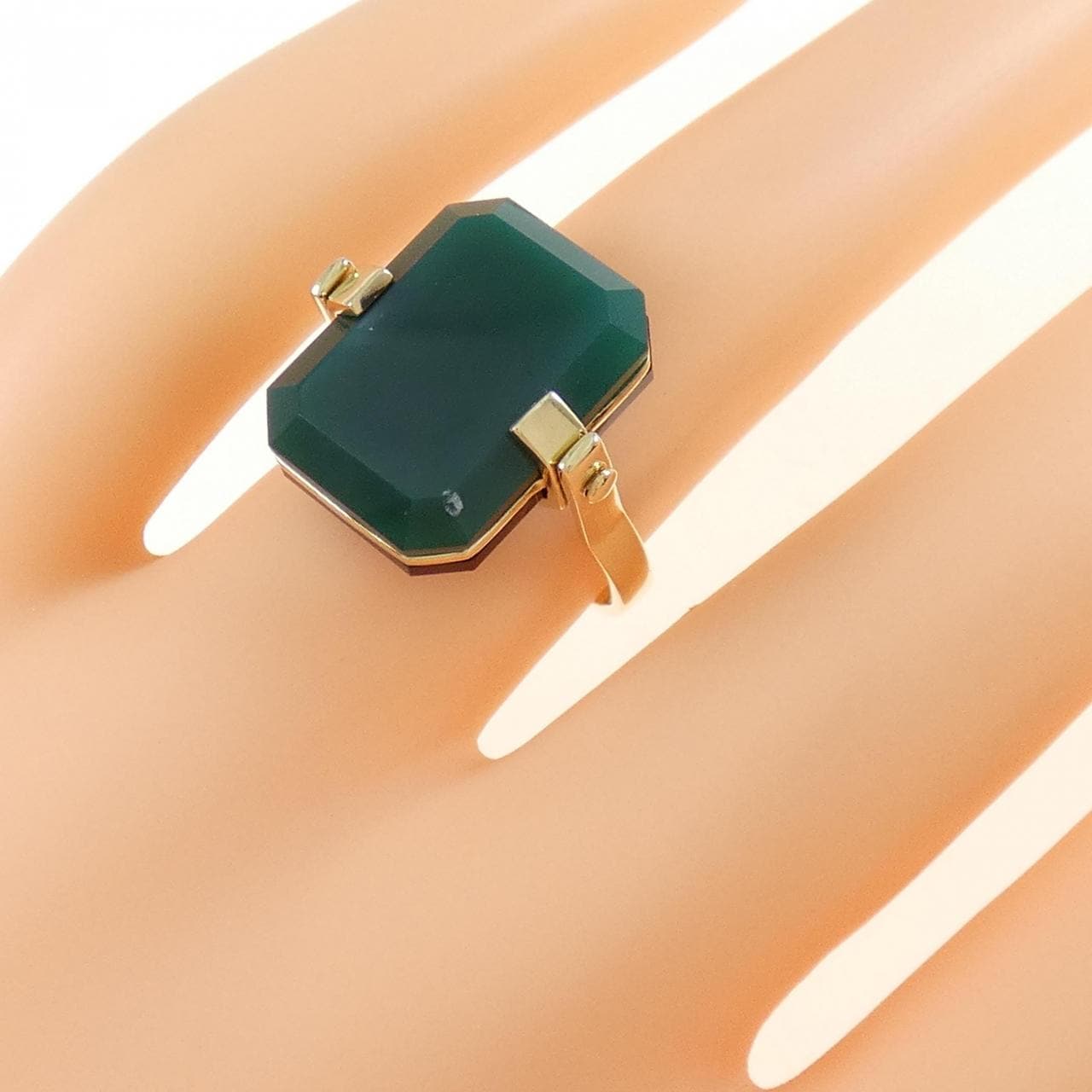 ALIITA chalcedony ring