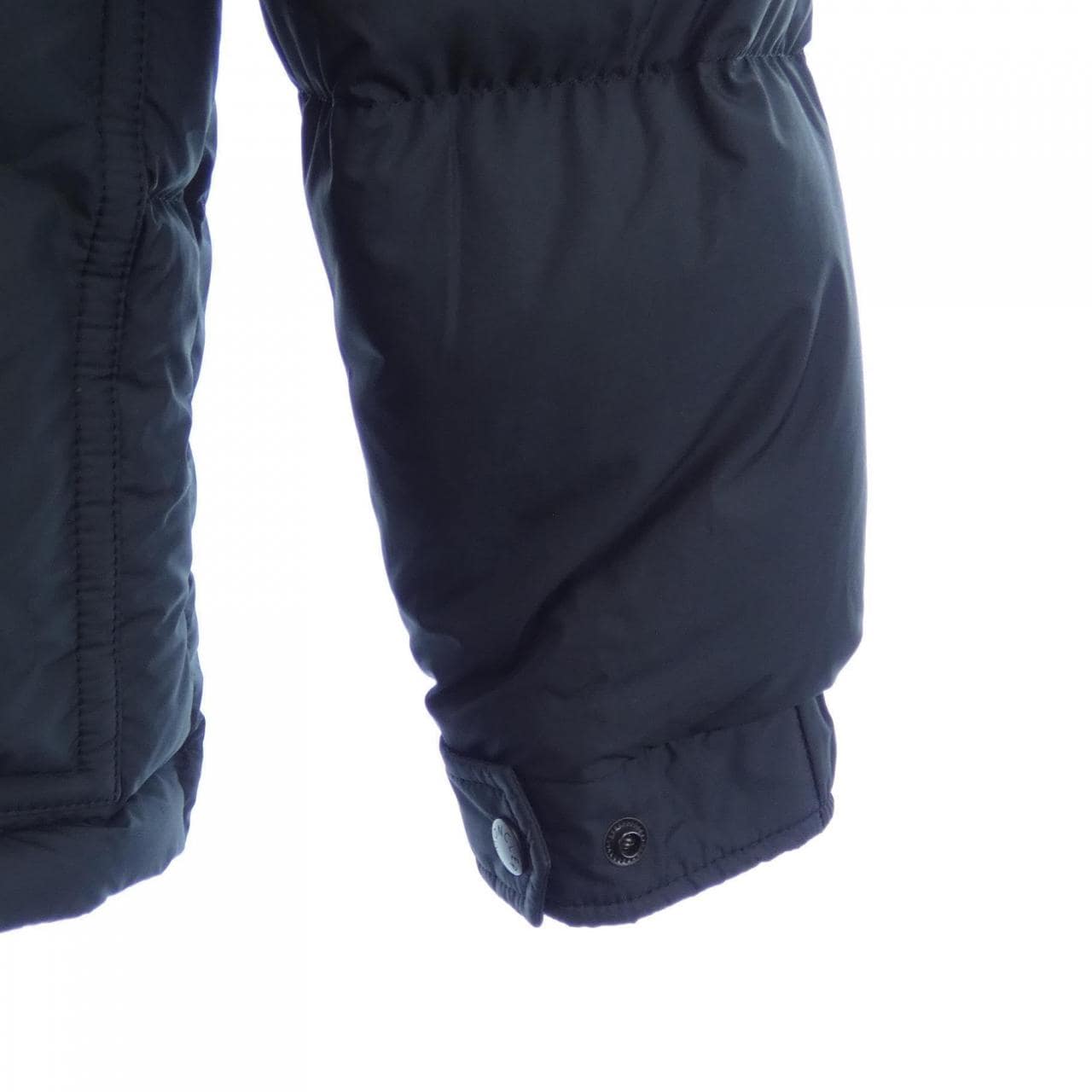 モンクレール MONCLER ダウンジャケット