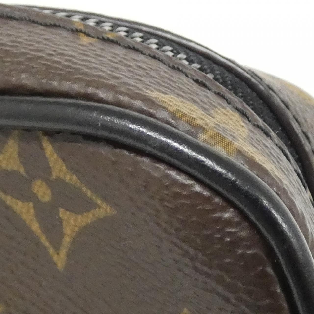 モノグラム マカサー クリストファー ウエアラブル ウォレット M69404 ショルダーバッグ