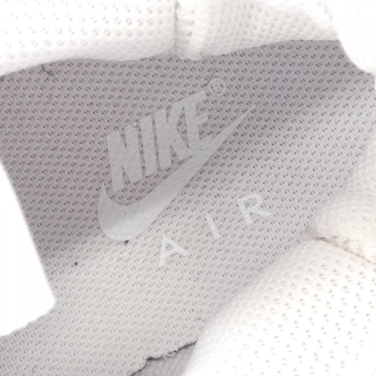 ナイキ NIKE FZ3055-100 スニーカー
