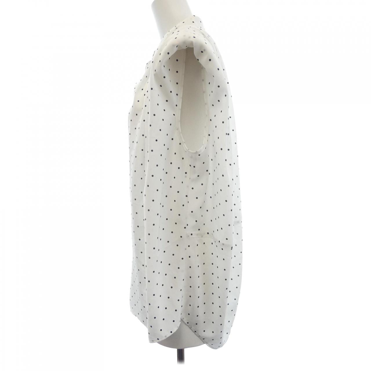 シーニュ Cygne トップス