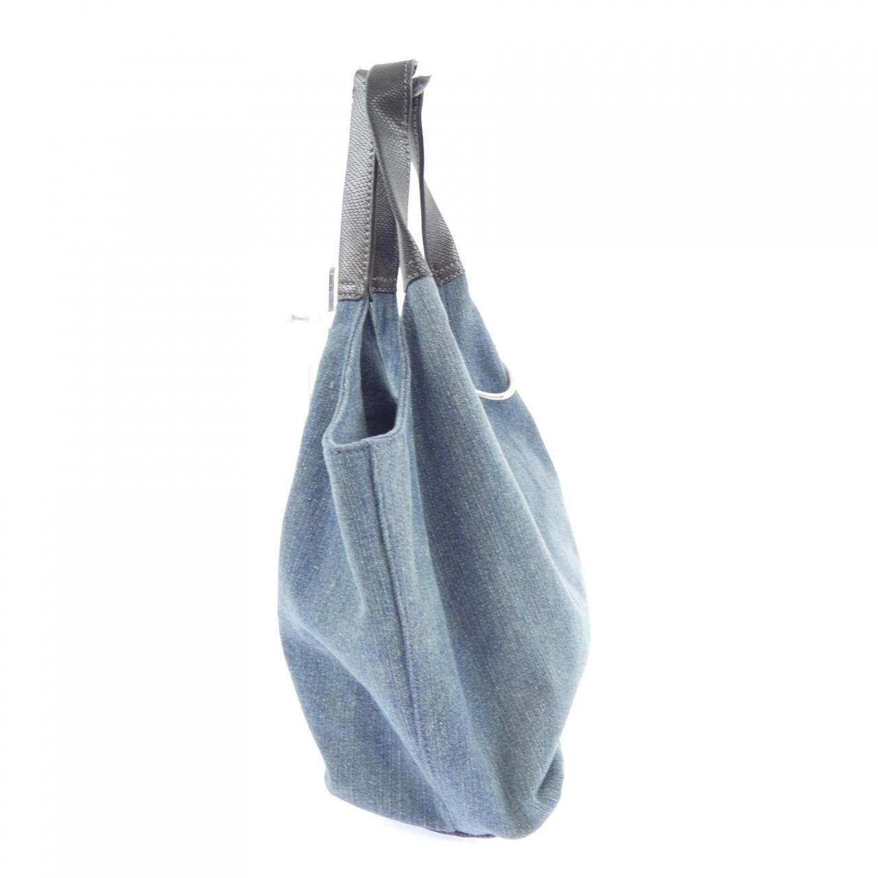 ゲス GUESS BAG