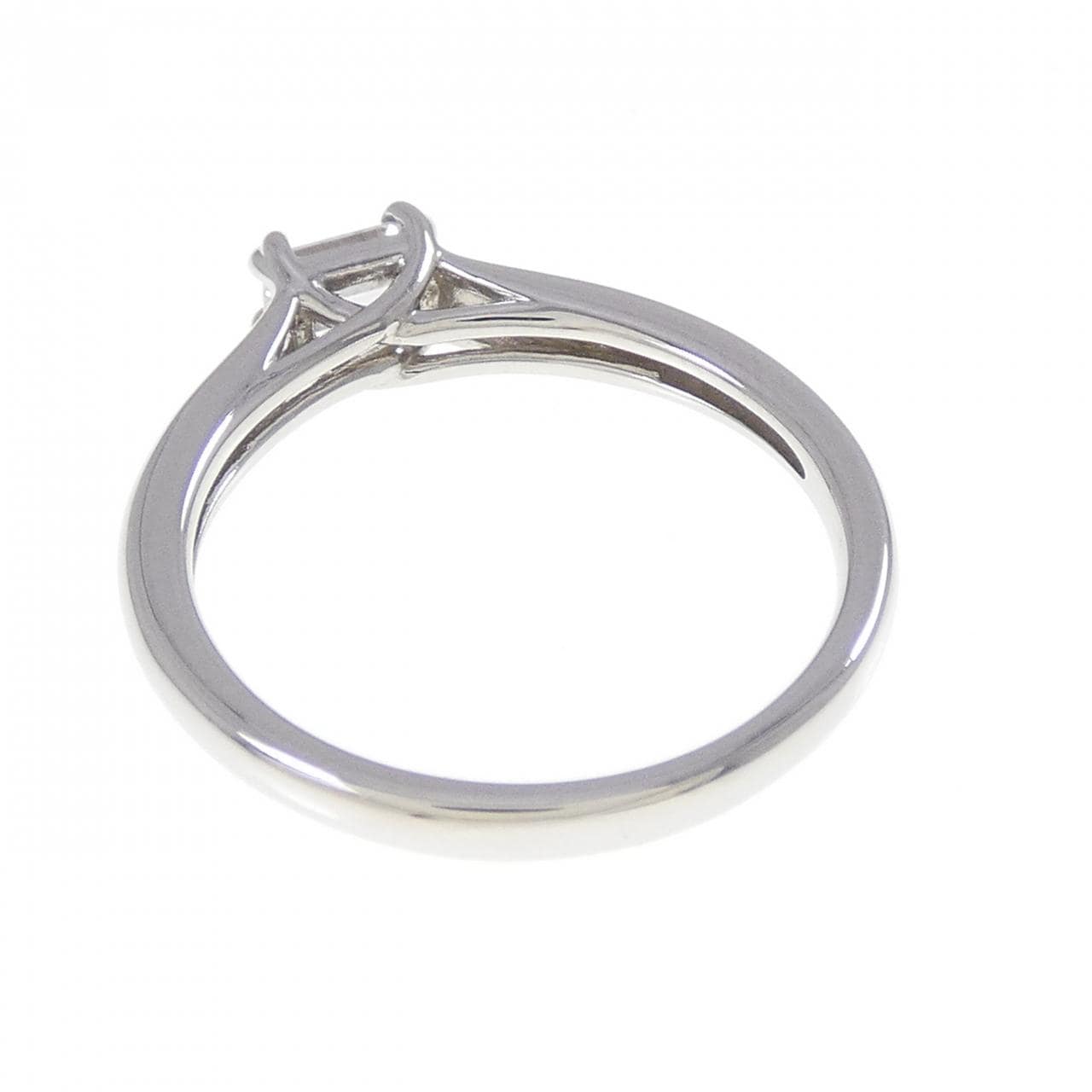 PT950 ダイヤモンド リング