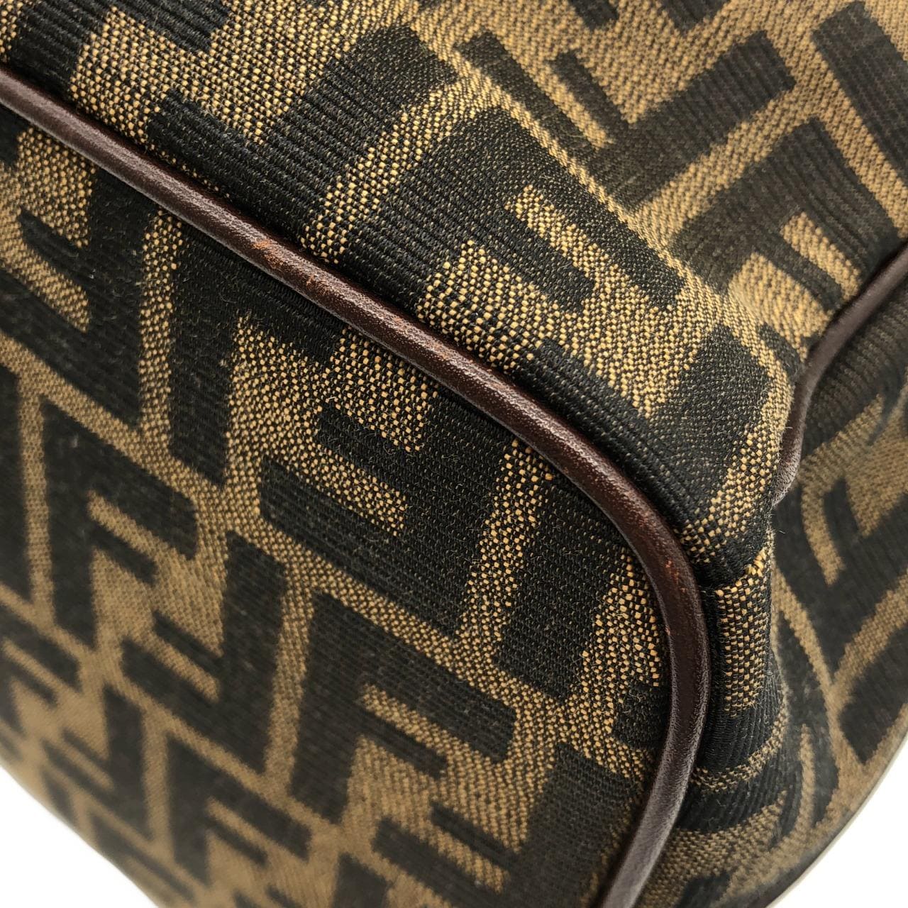 【ヴィンテージ】フェンディ 26348 バッグ