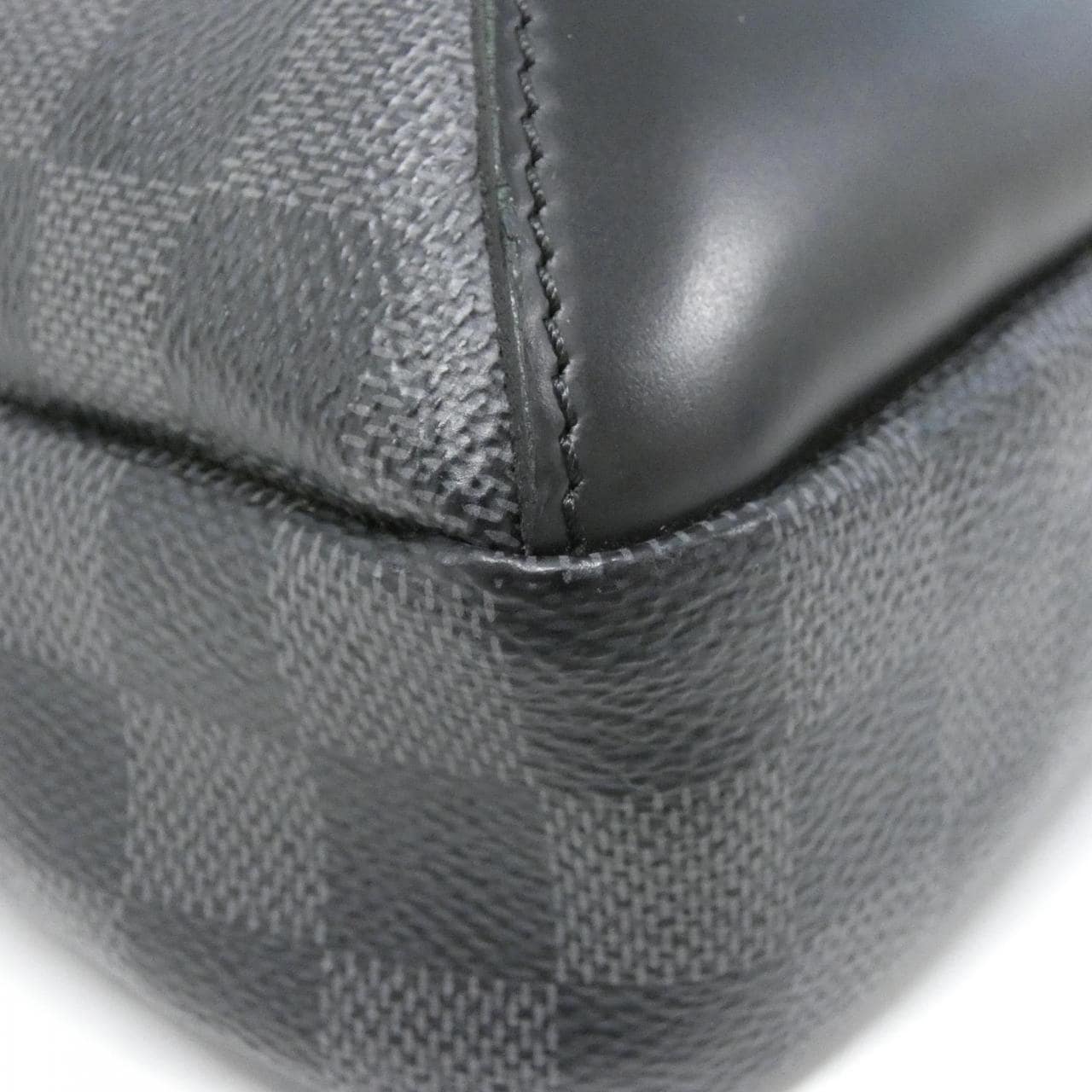 LOUIS VUITTON Damier Graphite Avenue 單肩包 N41719 肩包