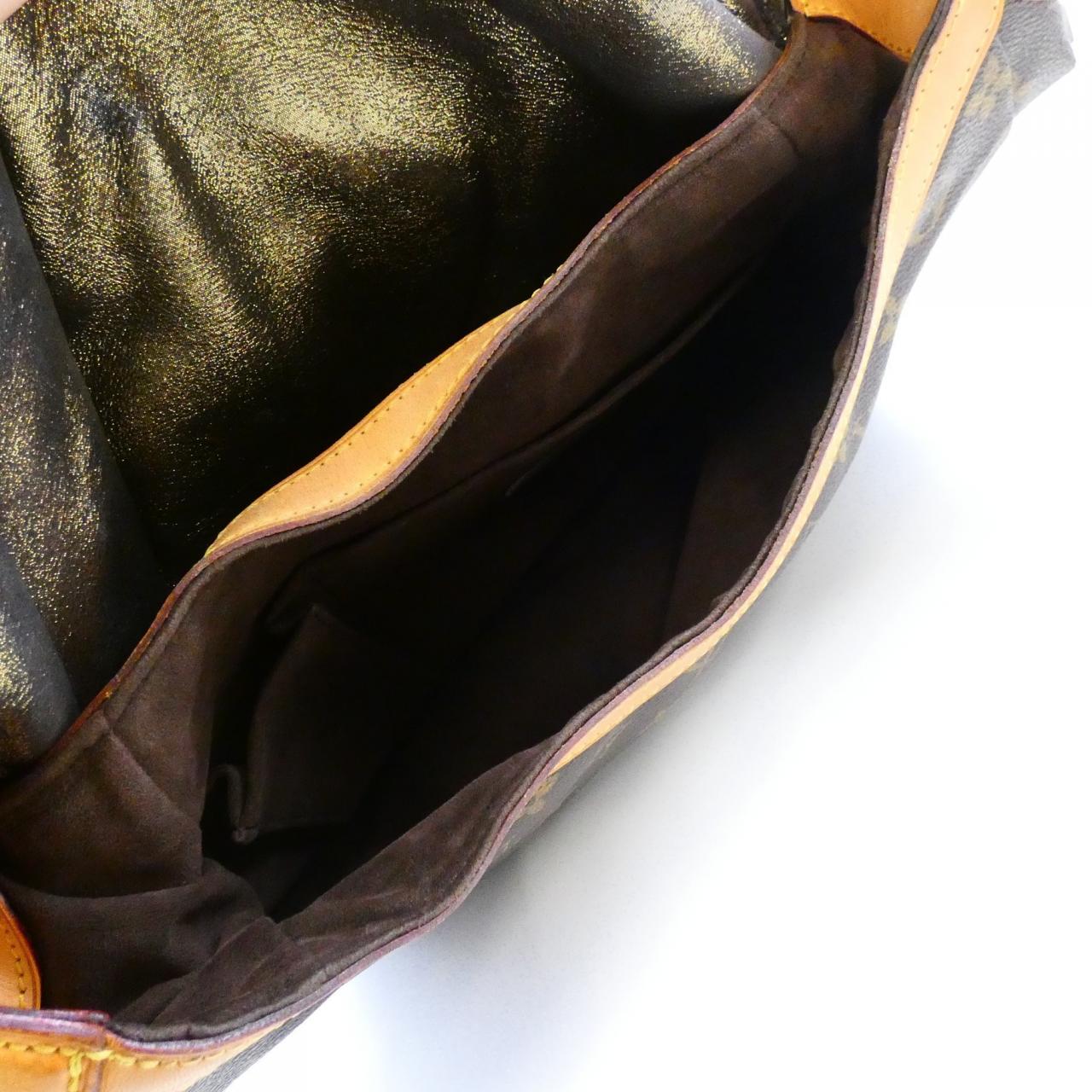 ルイヴィトン モノグラム カラハリ GM M97015 ショルダーバッグ